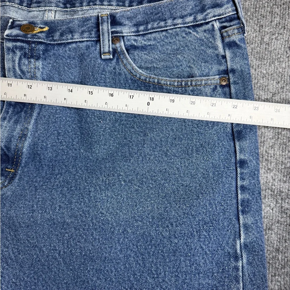 Wrangler Men's Jens 42 X 32 Relaxed Fit Blue‎ Jeans Western Cowboy
